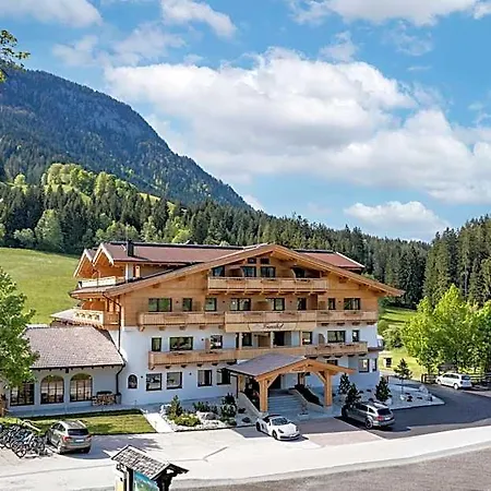 Hotel Franzlhof 3*